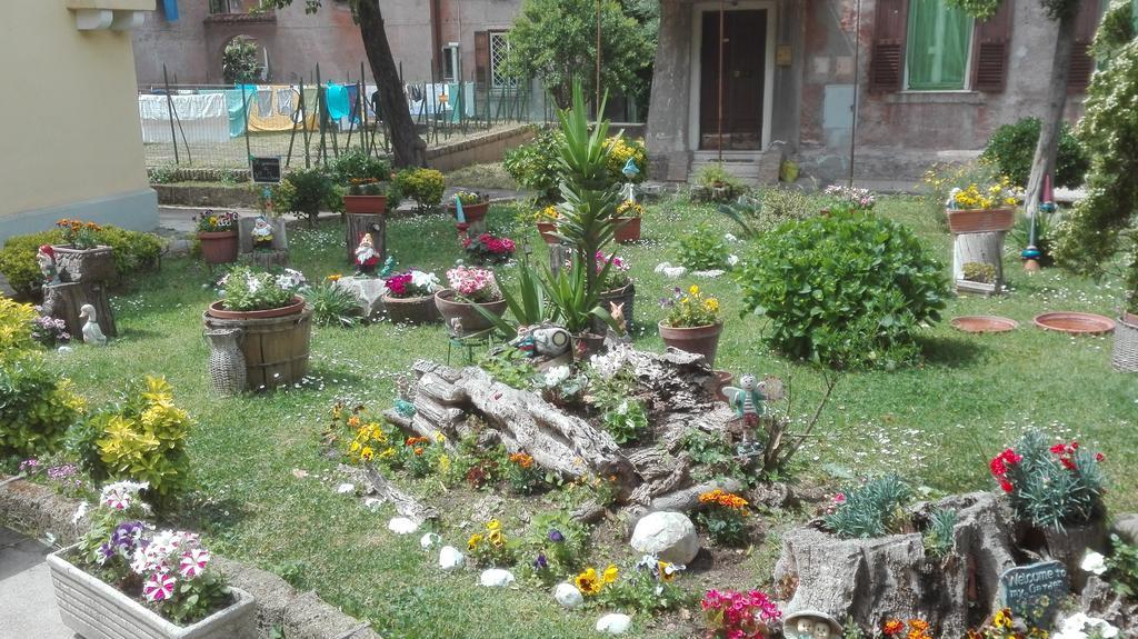 Take It Easy Roma Guest House エクステリア 写真