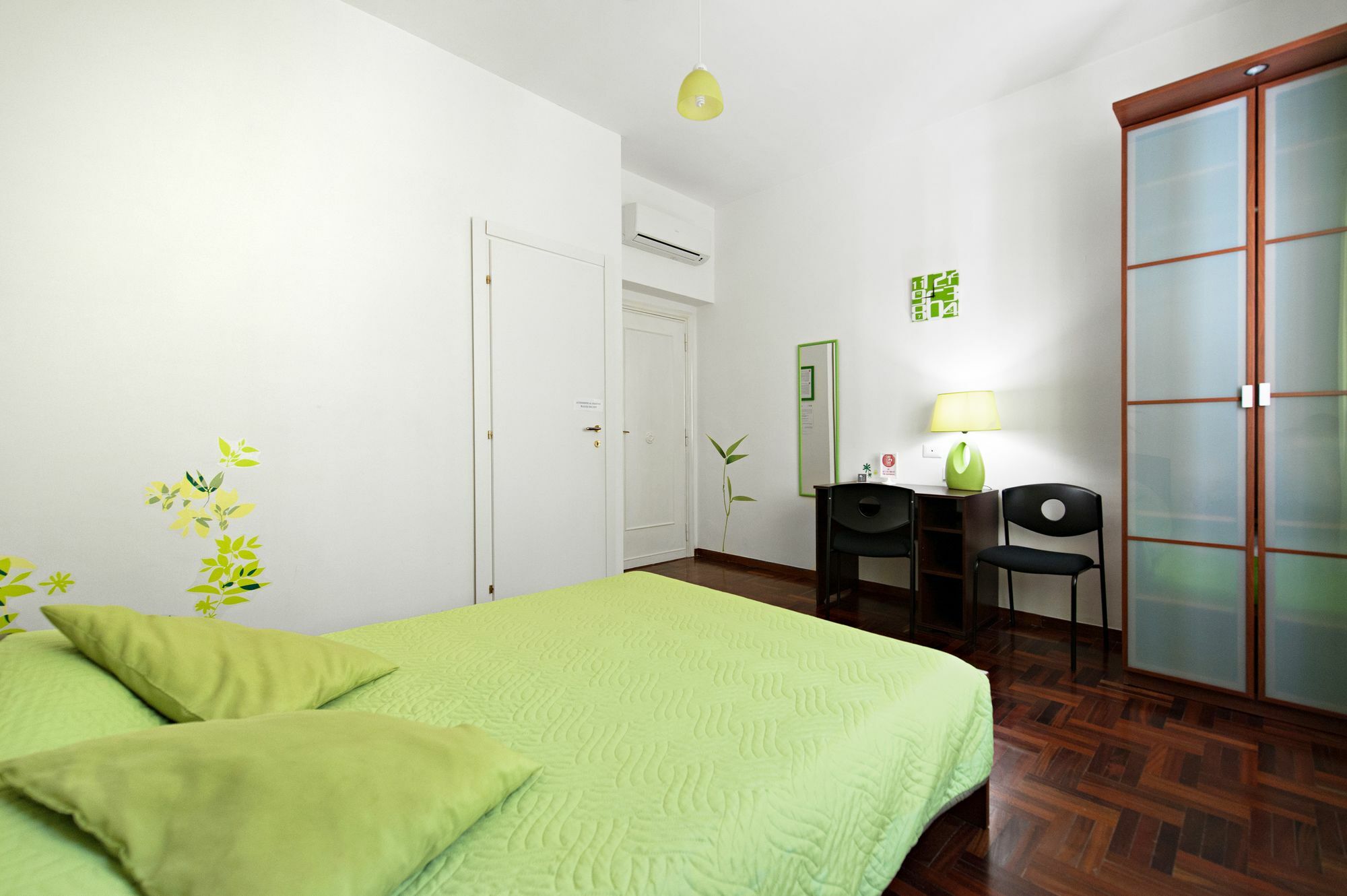 Take It Easy Roma Guest House エクステリア 写真